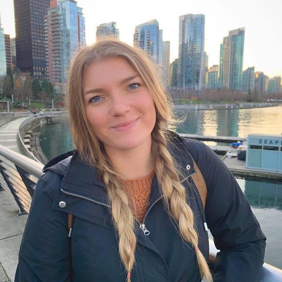 Meet your Posher, Kylee - Picture 1 of 1